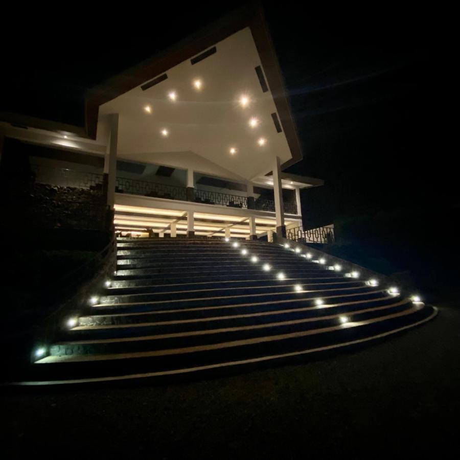 Amor Laut Mabini  Buitenkant foto