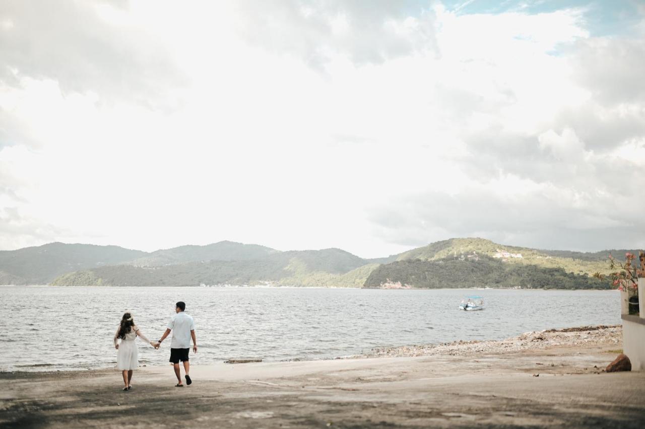 Amor Laut Mabini  Buitenkant foto